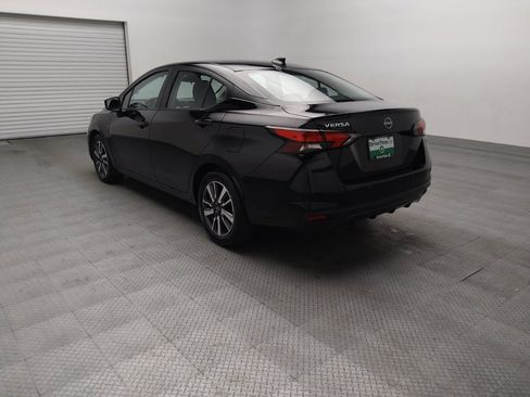 Used 2025 Nissan Versa SV FWD image 5