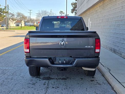 Used 2019 RAM 1500 Express w/ Express Value Package image 5