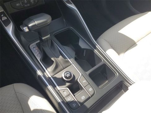 Used 2025 Kia Sorento EX image 24