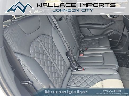 Used 2025 Audi SQ7 Premium Plus image 28