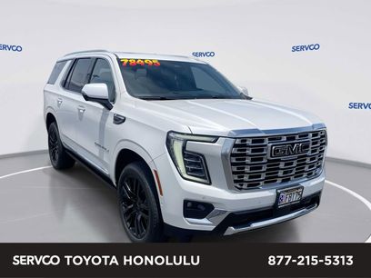 Used 2025 GMC Yukon Denali w/ Sun & Power Step Package