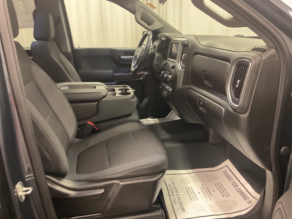 Used 2020 Chevrolet Silverado 1500 RST AWD/4WD image 29