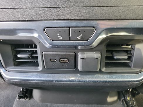 Used 2020 GMC Sierra 1500 AT4 w/ AT4 Premium Package image 10