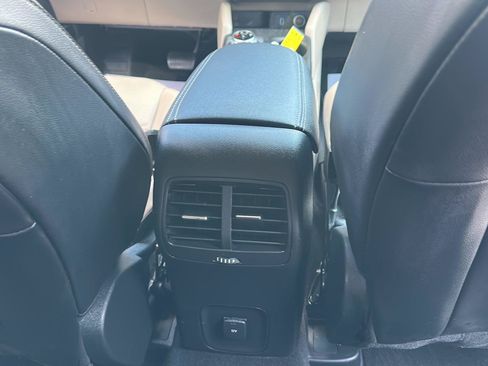 Used 2020 Ford Escape SEL AWD/4WD image 13
