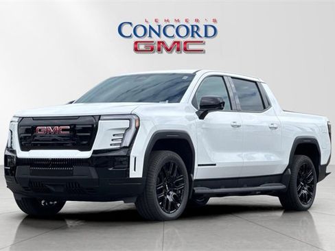 Used 2026 GMC Sierra EV Elevation w/ LPO, Elevation Dark Package image 8