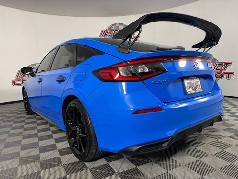 Used 2023 Honda Civic Sport image 25