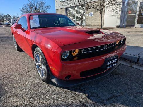 Used 2023 Dodge Challenger GT image 2