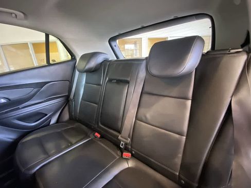 Used 2019 Buick Encore Essence AWD/4WD image 24