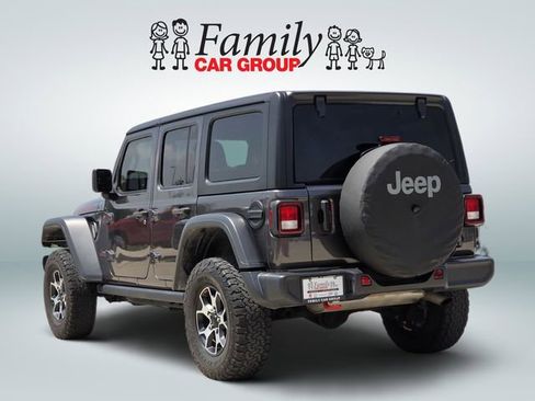 Used 2022 Jeep Wrangler Unlimited Rubicon AWD/4WD image 3