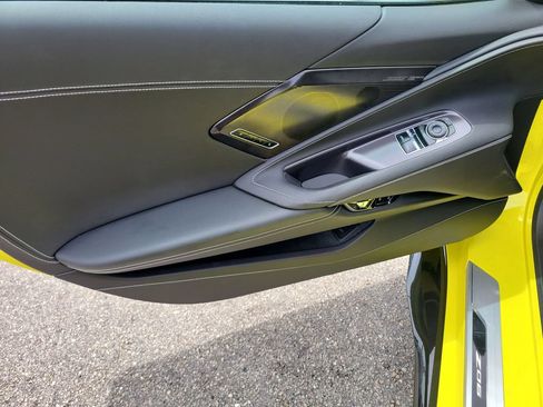 Used 2023 Chevrolet Corvette Z06 w/ Stealth Interior Trim Package RWD image 24