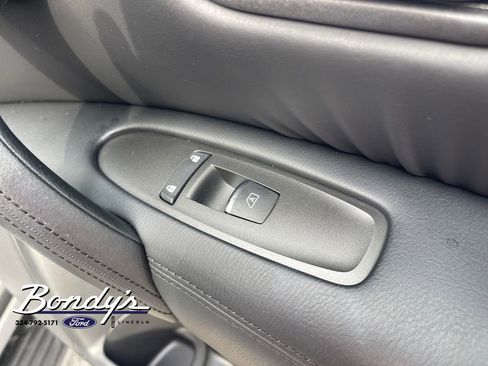 Used 2024 Nissan Armada SL w/ Cargo Package image 23