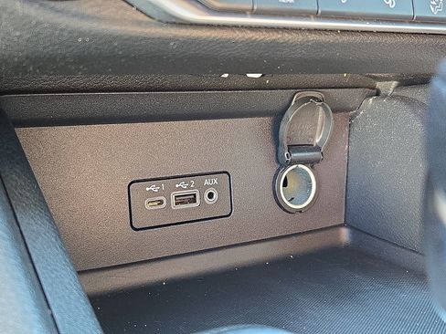 Used 2020 Nissan Sentra SV FWD image 24