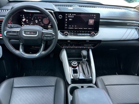 Used 2024 GMC Canyon AT4X AWD/4WD image 17