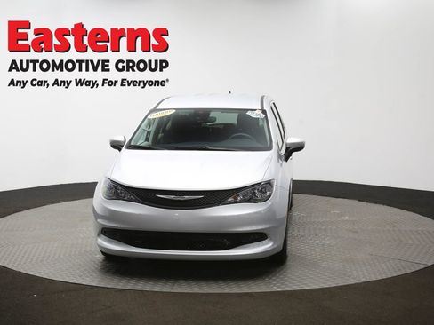Used 2023 Chrysler Voyager LX FWD image 52