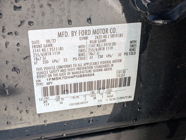 Used 2023 Ford Explorer XLT w/ Equipment Group 202A RWD image 16