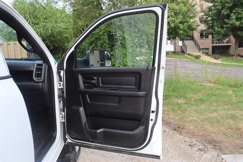 Used 2022 RAM 2500 Tradesman AWD/4WD image 23