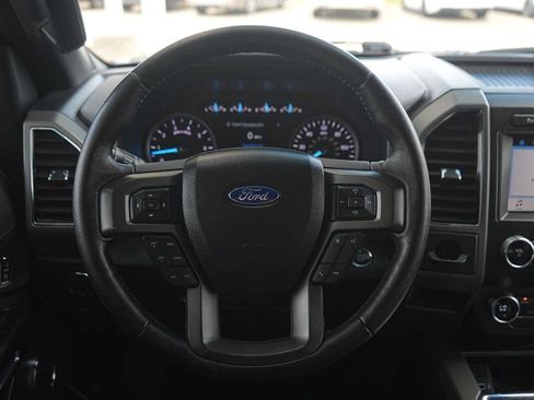 Used 2019 Ford Expedition XLT w/ Equipment Group 201A RWD image 16
