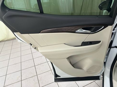 Certified 2023 Buick Envision Avenir image 34