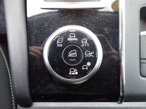 Used 2022 Mitsubishi Outlander ES image 24