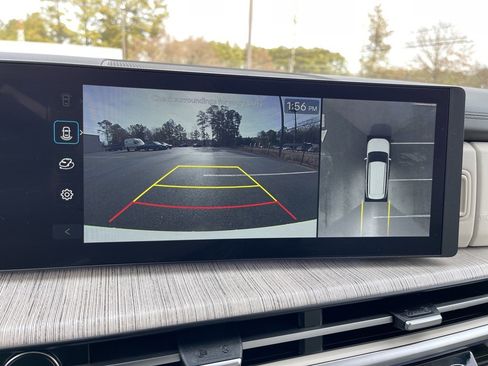 Used 2025 Hyundai Santa Fe Calligraphy image 11