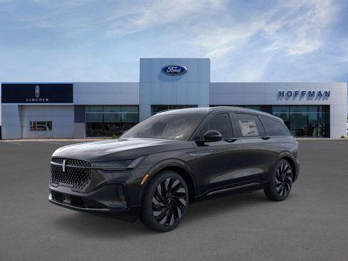 New 2026 Lincoln Nautilus Reserve image 1