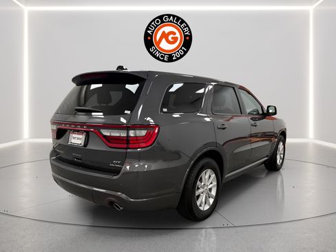 Used 2025 Dodge Durango GT RWD image 3