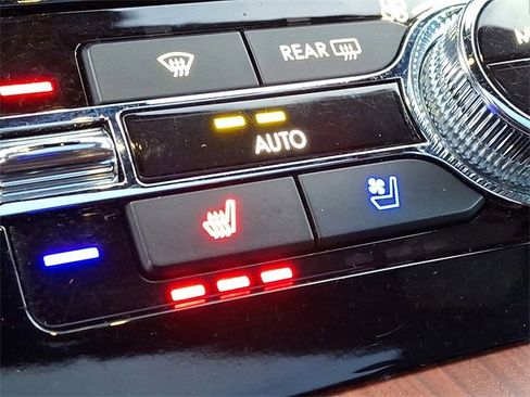 Used 2023 Lincoln Navigator Reserve image 26