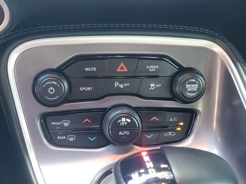 Used 2022 Dodge Challenger R/T w/ Blacktop Package RWD image 23