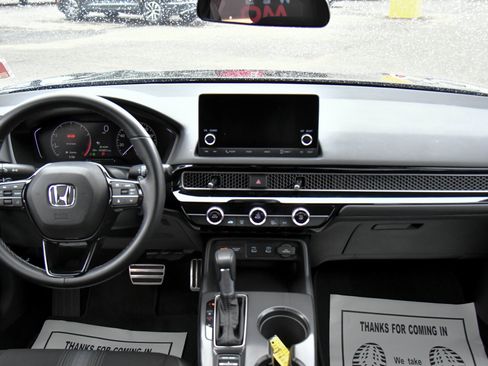 Used 2025 Honda Civic Sport image 35