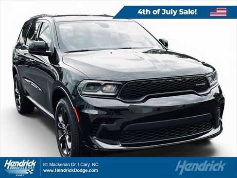 Certified 2025 Dodge Durango GT w/ Blacktop Package AWD/4WD image 1