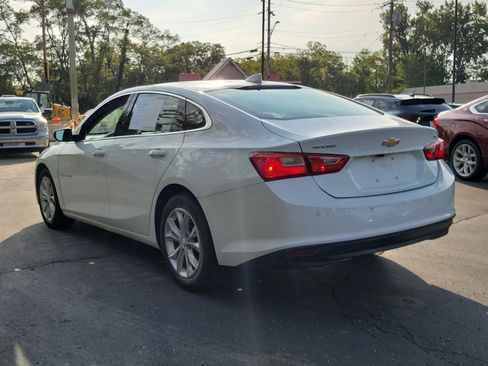 Used 2024 Chevrolet Malibu LT FWD image 3
