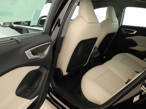 New 2025 Audi A5 2.0T Prestige image 27