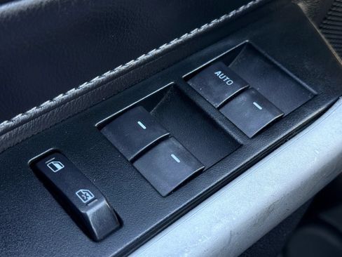 Used 2013 Ford Edge Sport FWD image 24