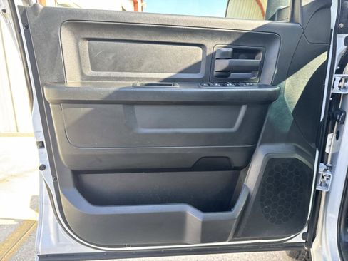 Used 2018 RAM 1500 Tradesman w/ Popular Equipment Group image 18