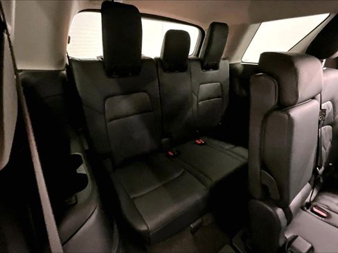 New 2026 Nissan Pathfinder Platinum AWD/4WD image 37