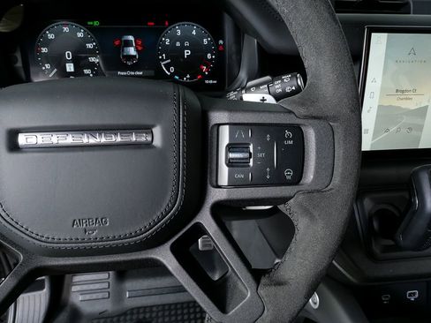 Used 2023 Land Rover Defender 110 Carpathian Edition image 11