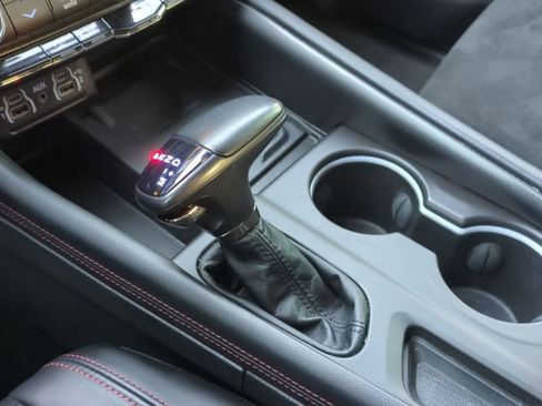 Used 2022 Dodge Durango R/T w/ Blacktop Package image 35