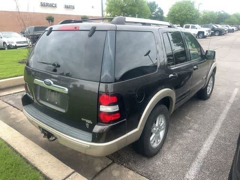 Used 2006 Ford Explorer Eddie Bauer AWD/4WD image 5
