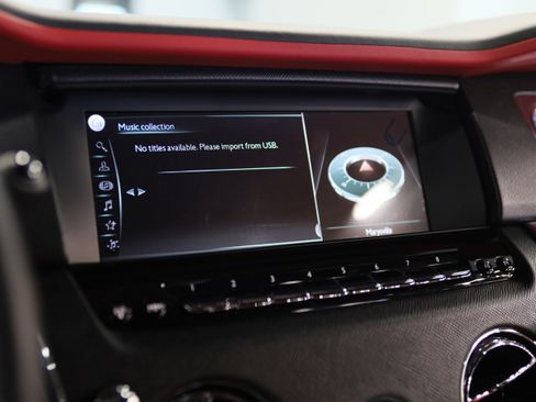 Used 2023 Rolls-Royce Cullinan AWD/4WD image 30