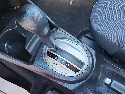 Used 2011 Honda Fit Sport image 15