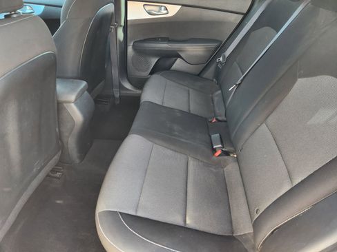 Used 2023 Kia Forte LXS w/ LXS Technology Package image 34