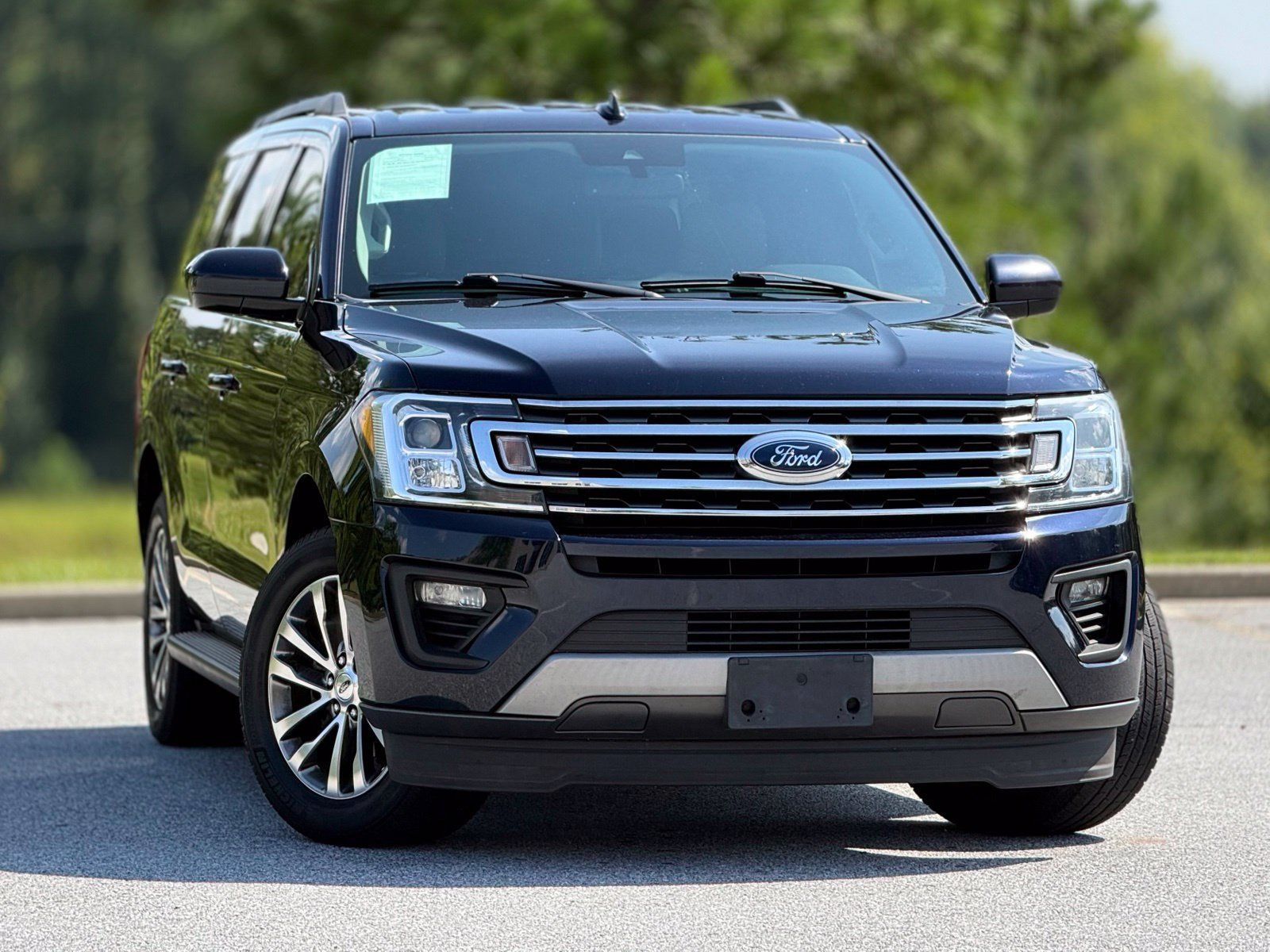 Used 2021 Ford Expedition XLT RWD image 4