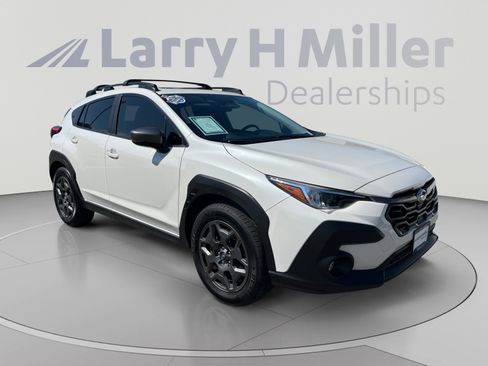 Used 2024 Subaru Crosstrek 2.0i Premium AWD/4WD image 7