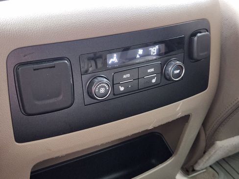 Used 2019 Chevrolet Tahoe Premier RWD image 30