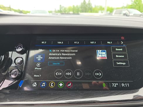 Used 2023 Buick Envision Essence AWD/4WD image 26