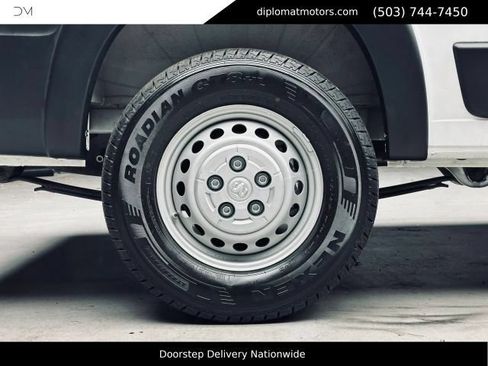 Used 2025 RAM ProMaster 2500 w/ Safety Group FWD image 38
