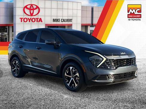 Used 2024 Kia Sportage EX FWD image 7