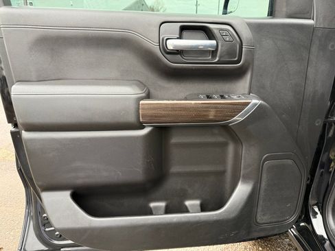 Used 2020 Chevrolet Silverado 1500 LT image 37