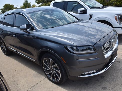 Used 2023 Lincoln Nautilus Reserve w/ Equipment Group 202A AWD/4WD image 5