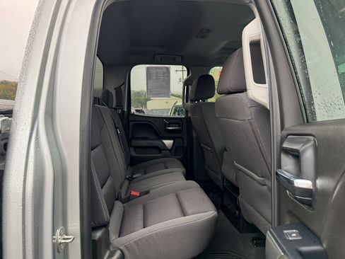 Used 2019 Chevrolet Silverado 1500 LT image 11